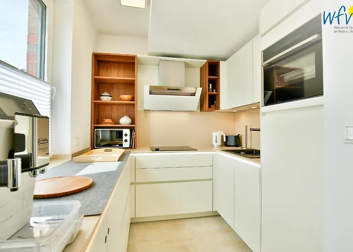 Haus Duenenblick 6 *